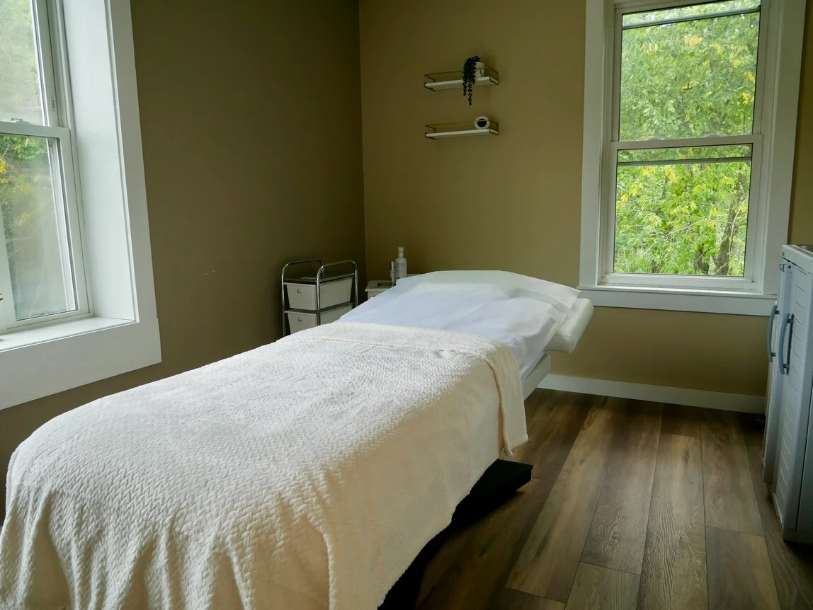 care-esthetics - 2025-07-28T185257.657